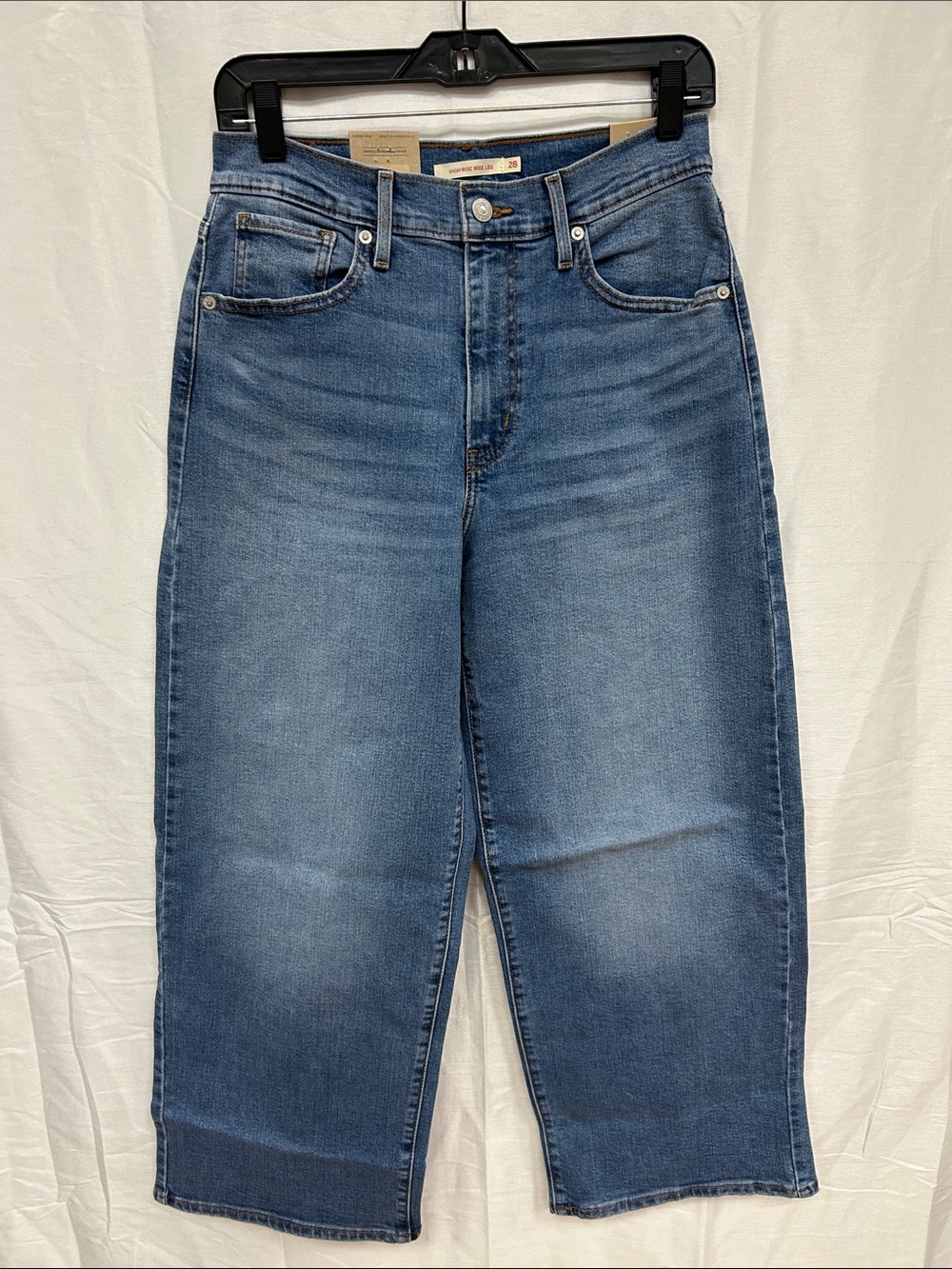 Levi’s Women’s High-Rise Wide Leg Blue Jeans 👖 NWT Size 28